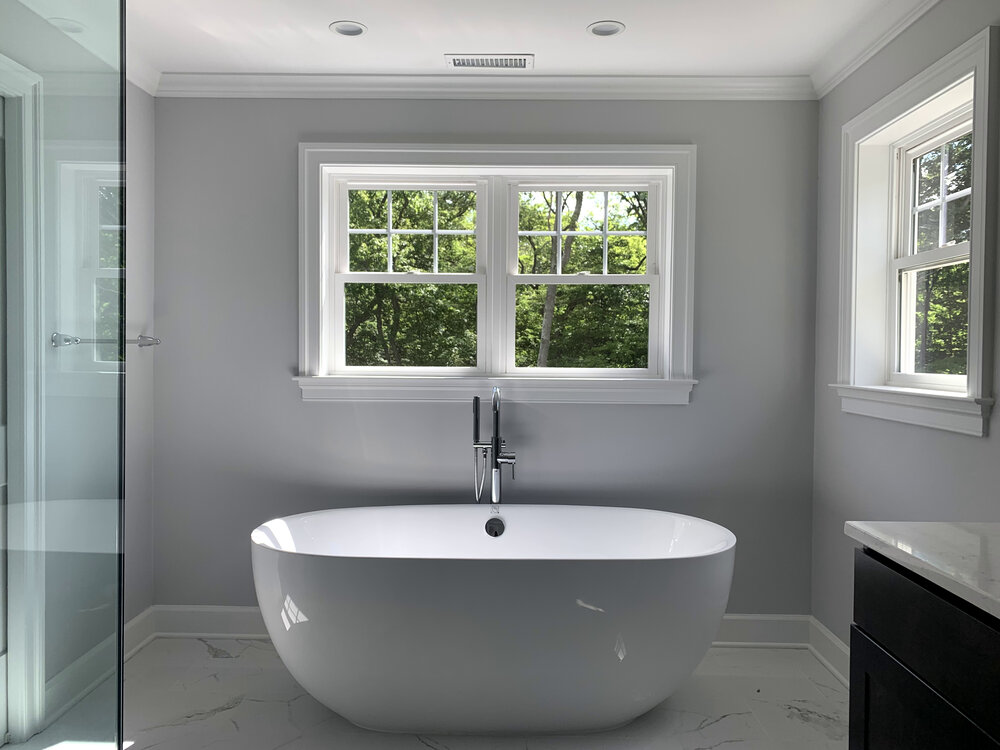 Thomas Sturges Construction modular home bathroom.